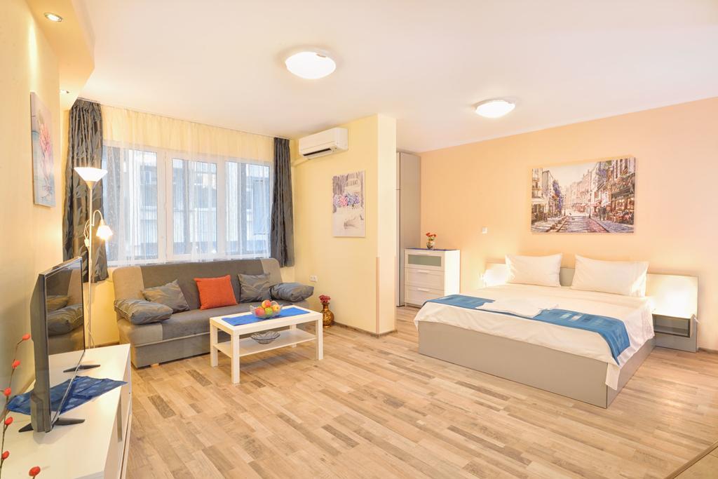 Central Studio #2 Burgas Ngoại thất bức ảnh